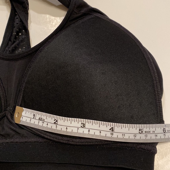 Reebok vent mesh & keyhole sports bra molded cups Small / Extra Small gray black - Picture 11 of 14